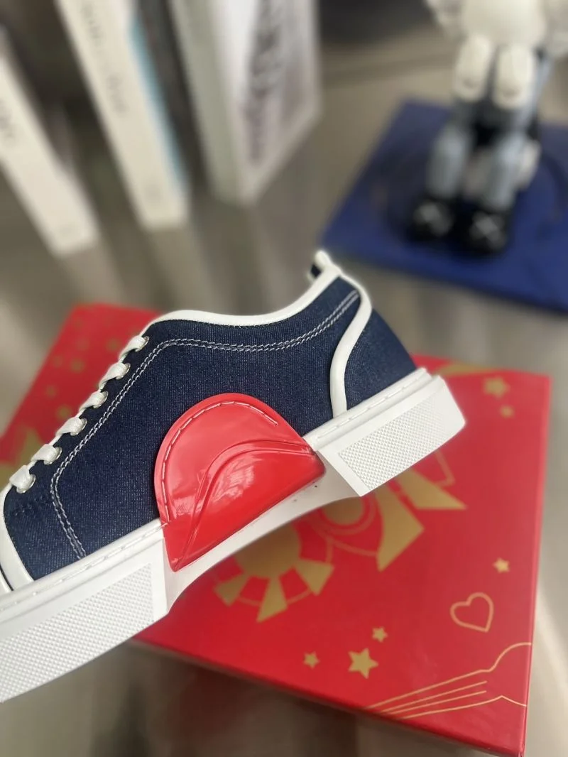 Christian Louboutin Low Shoes Original 22642