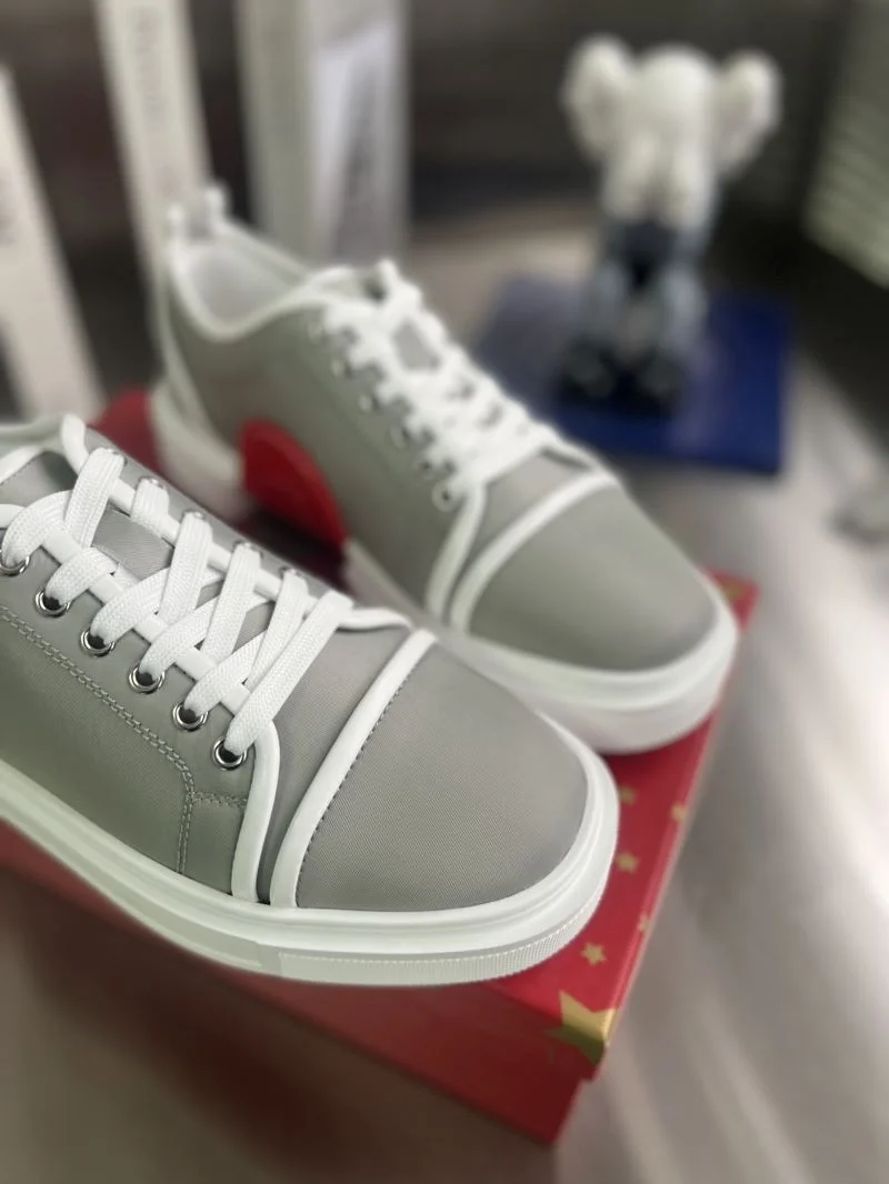 Bold Christian Louboutin Low Shoes 22643