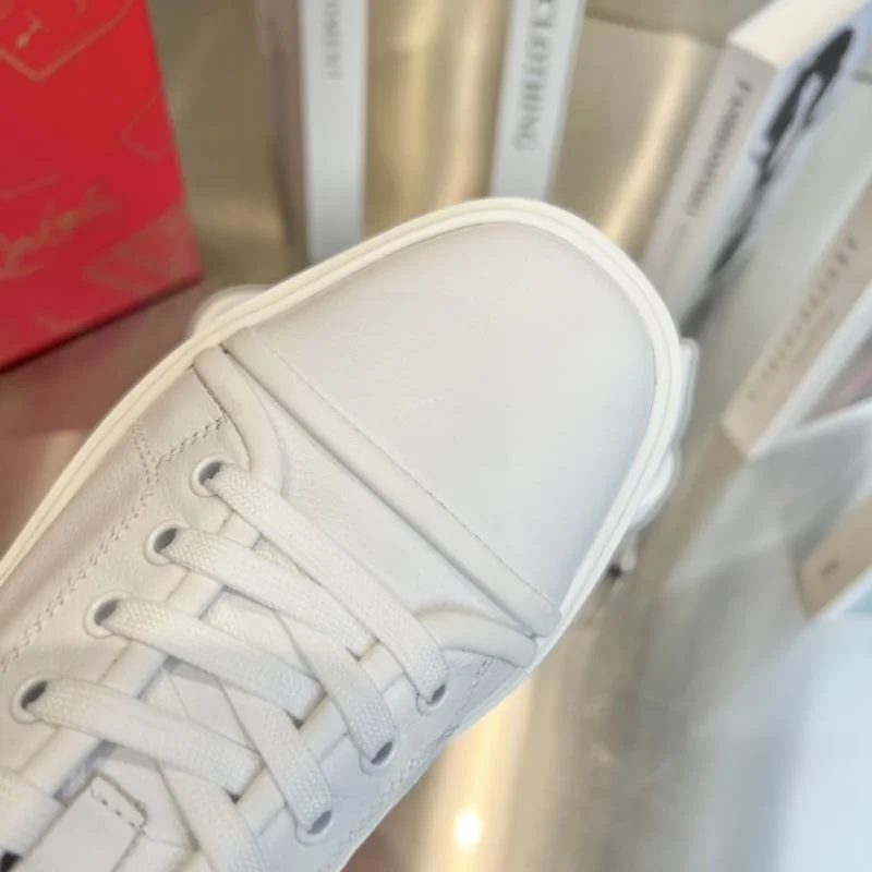 Christian Louboutin Low Shoes Neat 22698