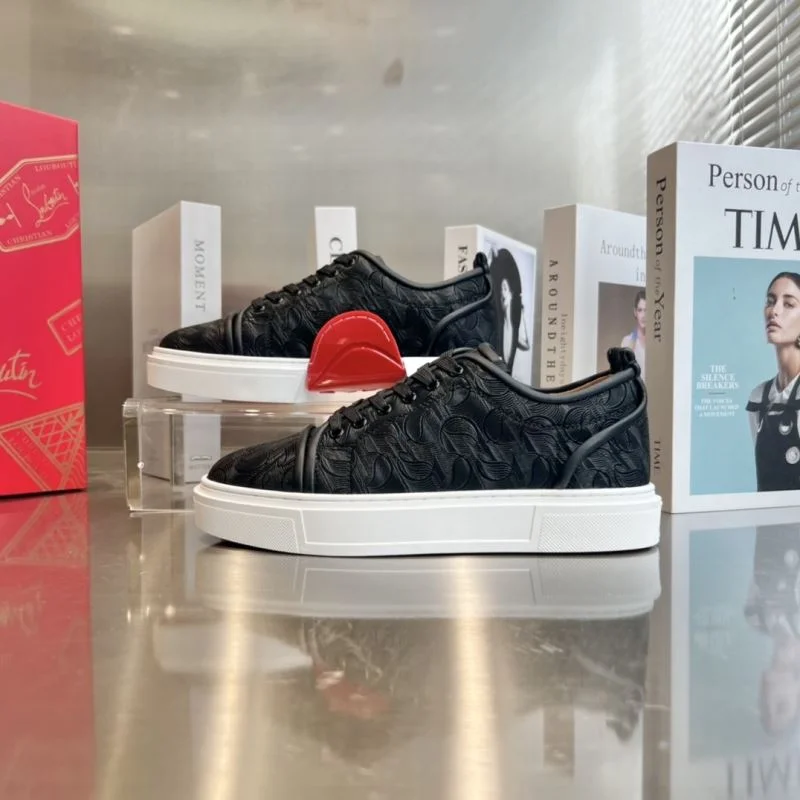 Christian Louboutin Low Shoes Sleek 22639