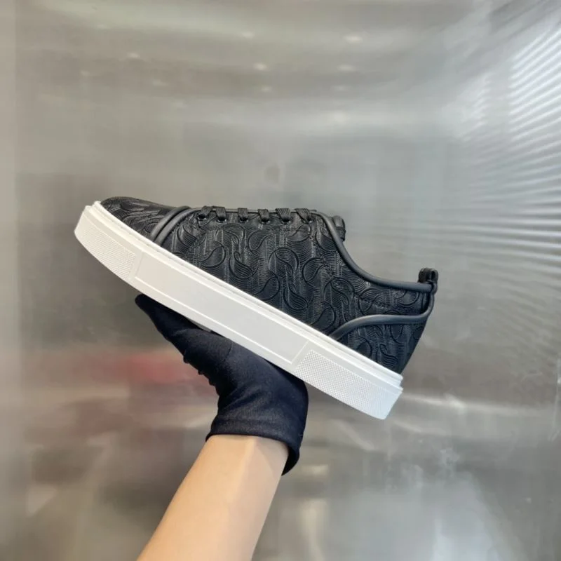 Christian Louboutin Low Shoes Sleek 22639