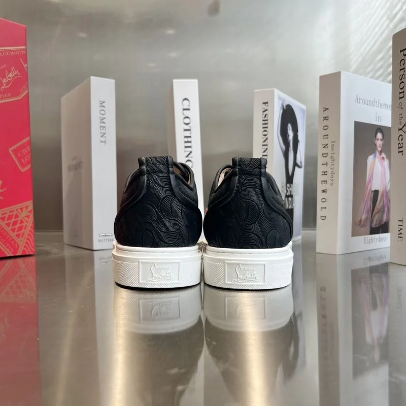 Christian Louboutin Low Shoes Sleek 22639