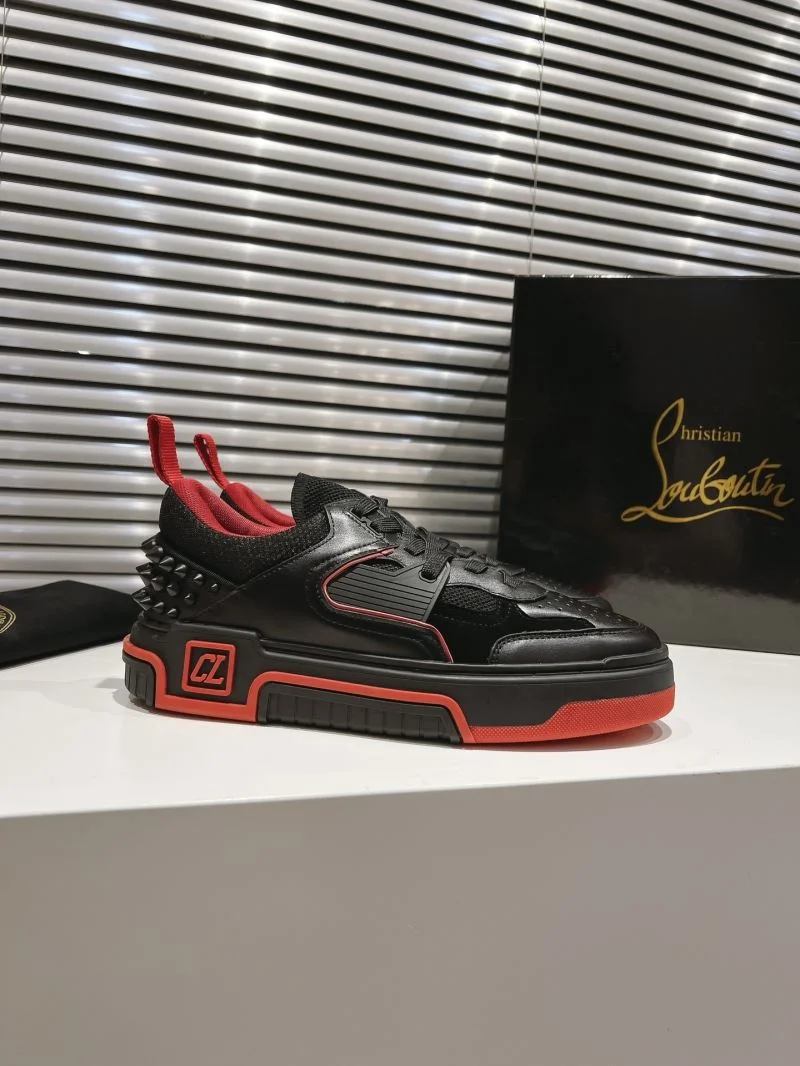 Trendsetting Christian Louboutin Low Shoes 22636