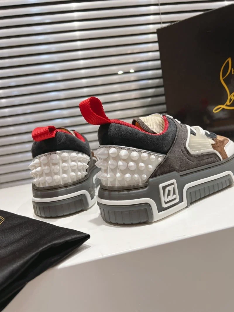 FashionForward Christian Louboutin Low Shoes 22638