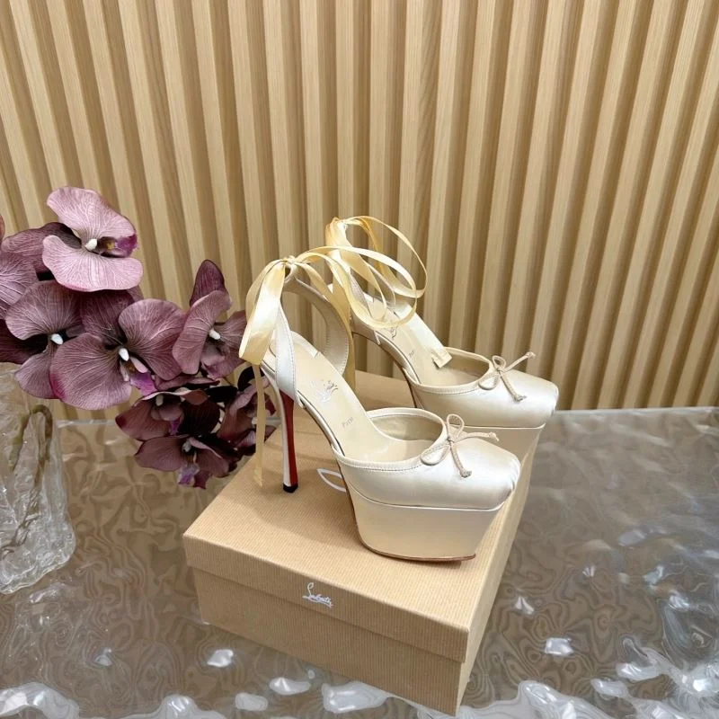 Christian Louboutin Sandals UrbanStyle 22772