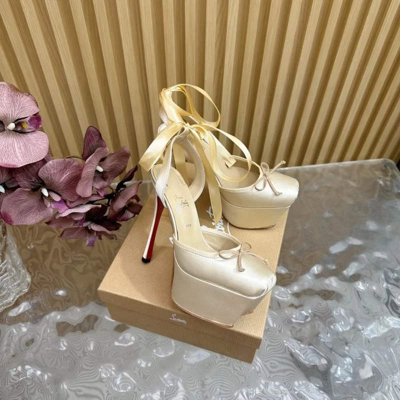 Christian Louboutin Sandals UrbanStyle 22772
