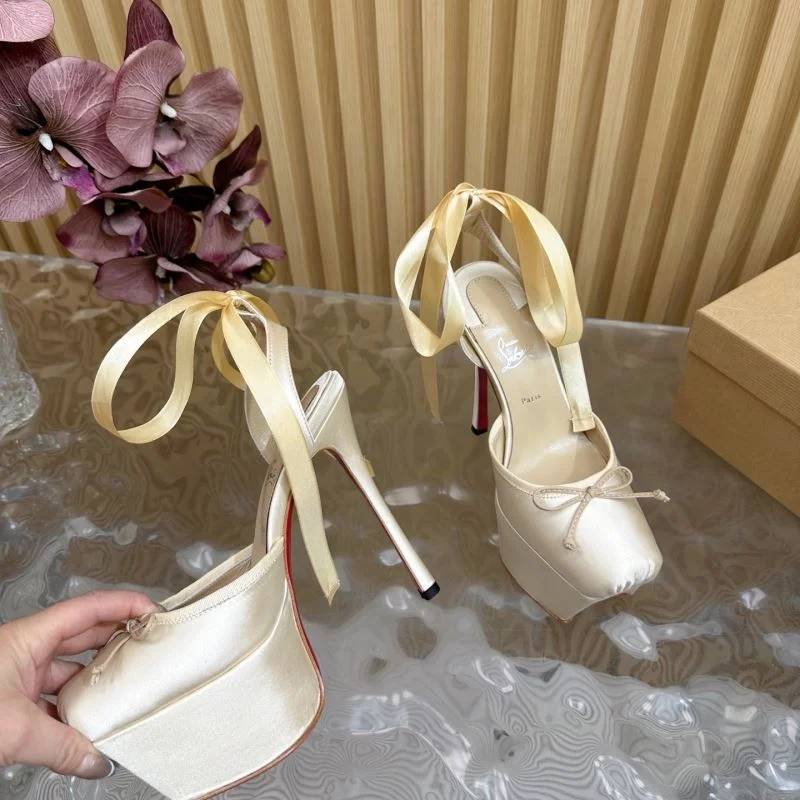Christian Louboutin Sandals UrbanStyle 22772