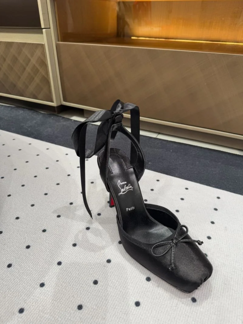 Christian Louboutin Sandals MultiPurpose 22600