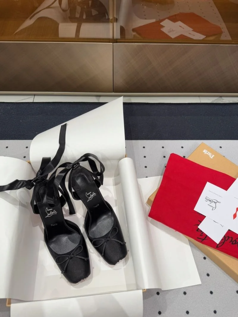 Christian Louboutin Sandals MultiPurpose 22600