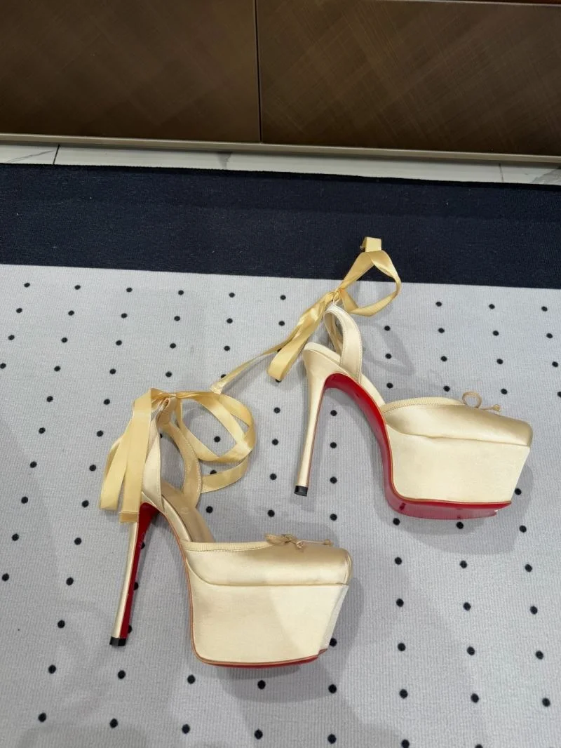 Christian Louboutin Sandals Flexible 22603