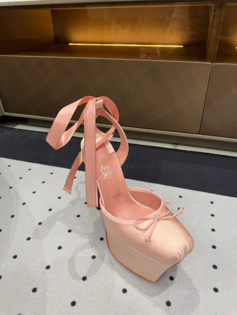 Unisex Christian Louboutin Sandals 22598