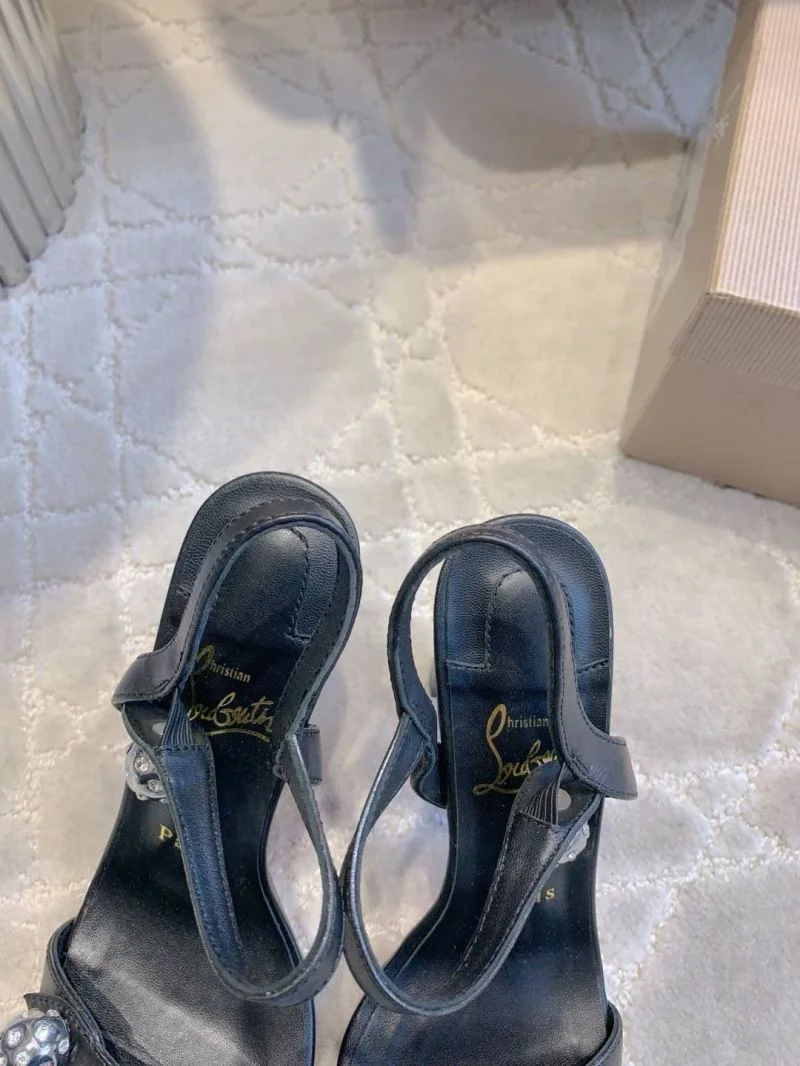 Modern Christian Louboutin Sandals 22791