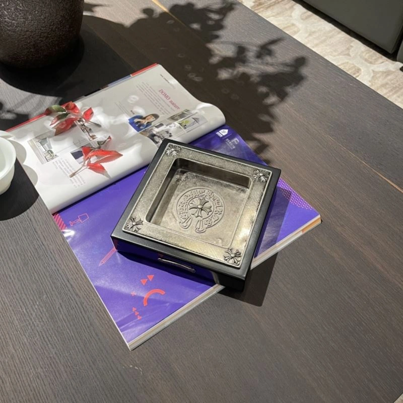 Cozy Chrome Hearts Ashtrays 255549
