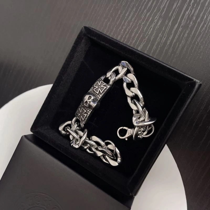 FreshLook Chrome Hearts Bracelets 242305