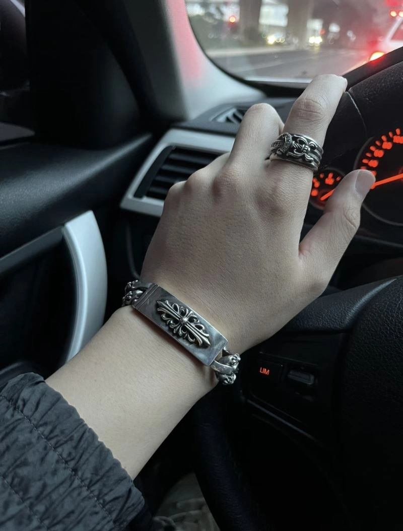 Chrome Hearts Bracelets Stylish 242803