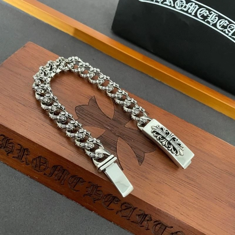 Flexible Chrome Hearts Bracelets 242592