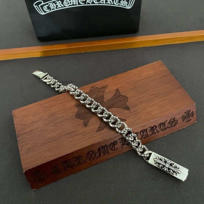 Flexible Chrome Hearts Bracelets 242592