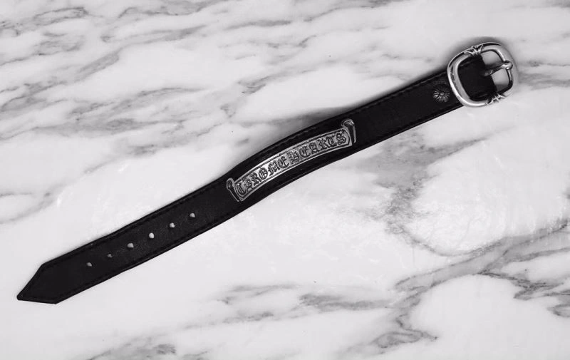 Sleek Chrome Hearts Bracelets 242517