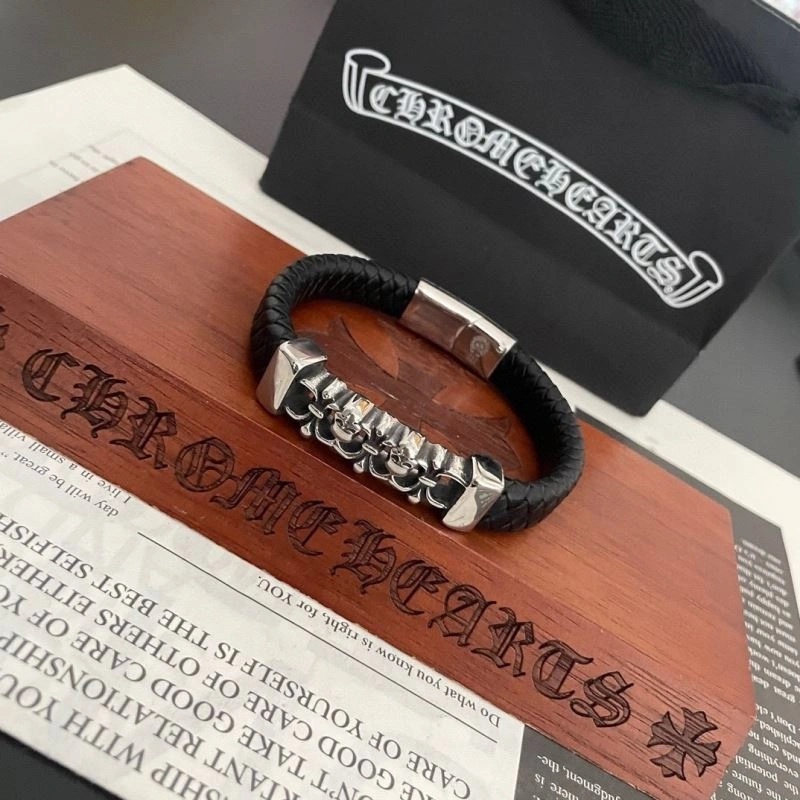 Fashionable Chrome Hearts Bracelets 241479
