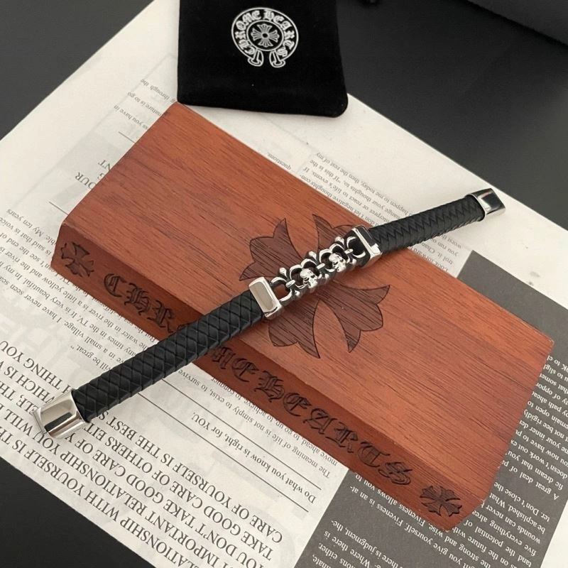 Fashionable Chrome Hearts Bracelets 241479