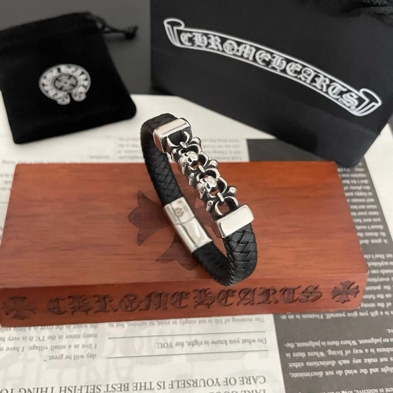 Fashionable Chrome Hearts Bracelets 241479