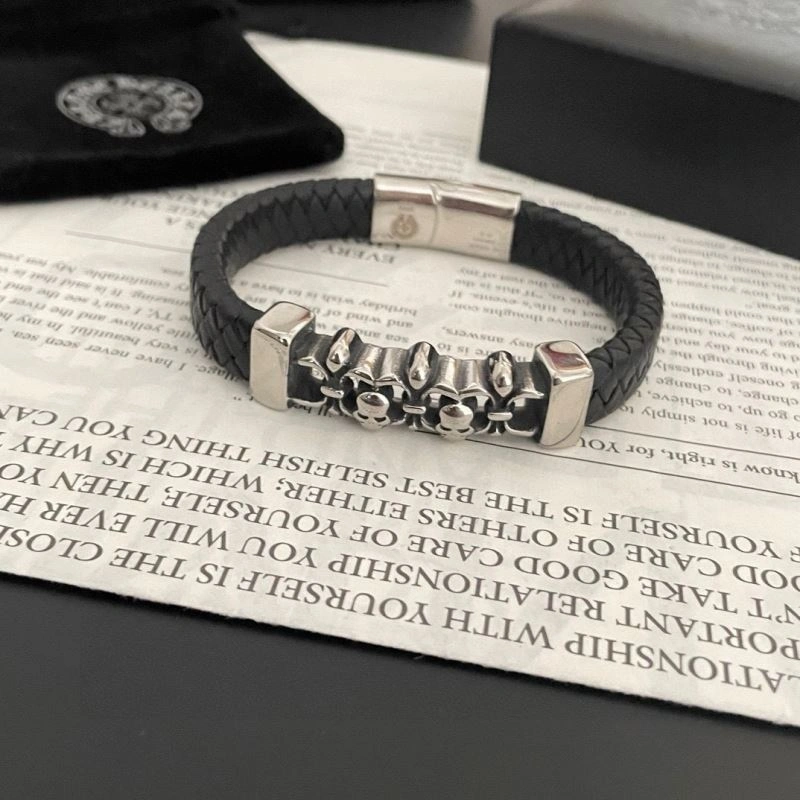 Fashionable Chrome Hearts Bracelets 241479