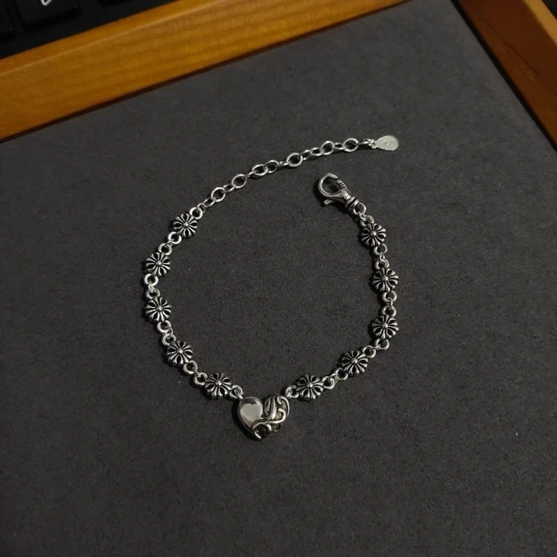 EyeCatching Chrome Hearts Bracelets 241456