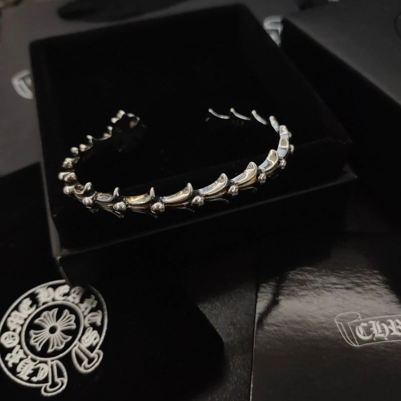 UrbanStyle Chrome Hearts Bracelets 241411