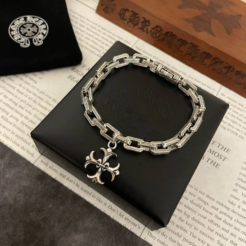 Stretchable Chrome Hearts Bracelets 241435