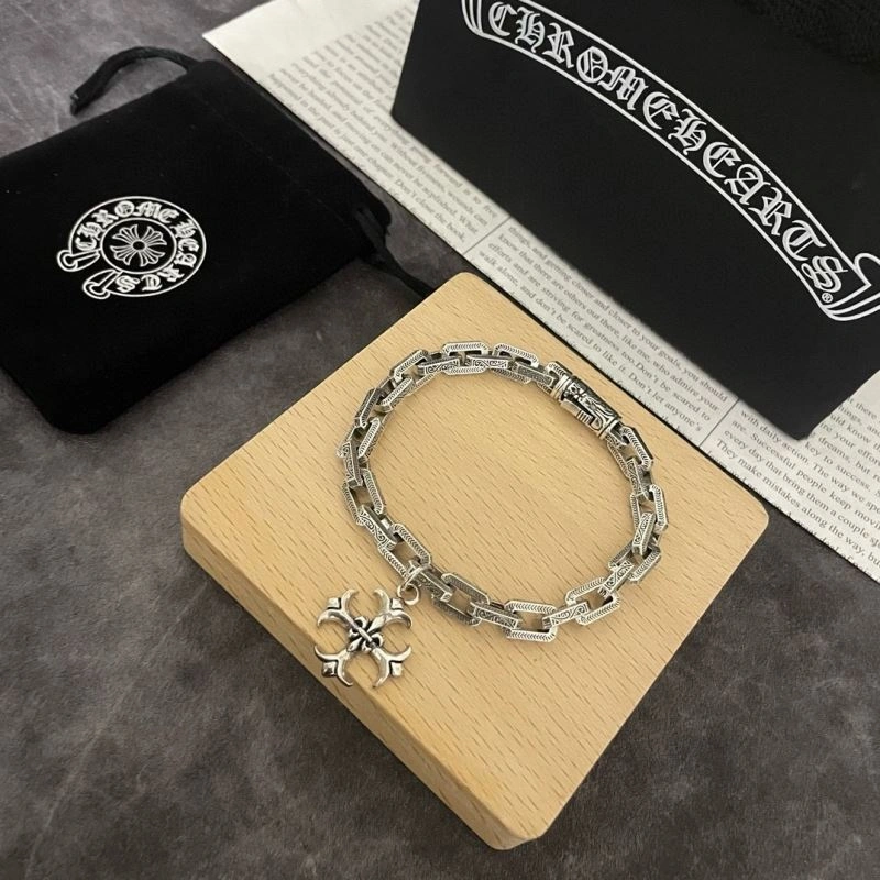 Stretchable Chrome Hearts Bracelets 241435