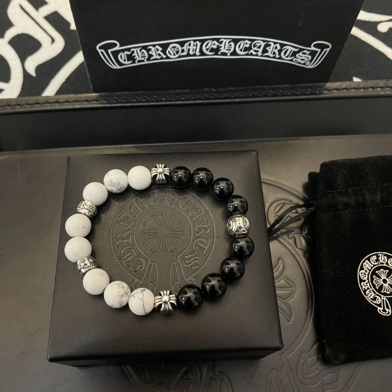 Sleek Chrome Hearts Bracelets 241346