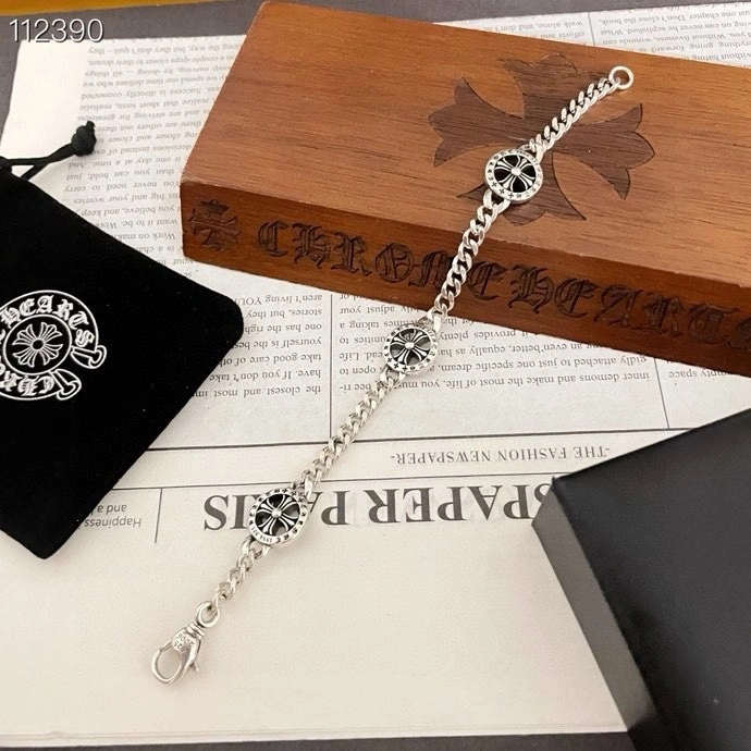 EyeCatching Chrome Hearts Bracelets 240887