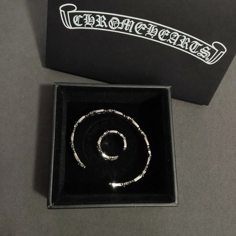 Sophisticated Chrome Hearts Bracelets 240373