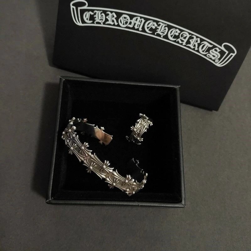 Sophisticated Chrome Hearts Bracelets 240373