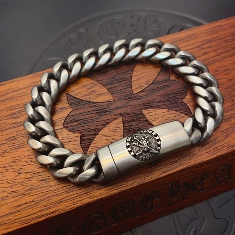 Soft Chrome Hearts Bracelets 240345