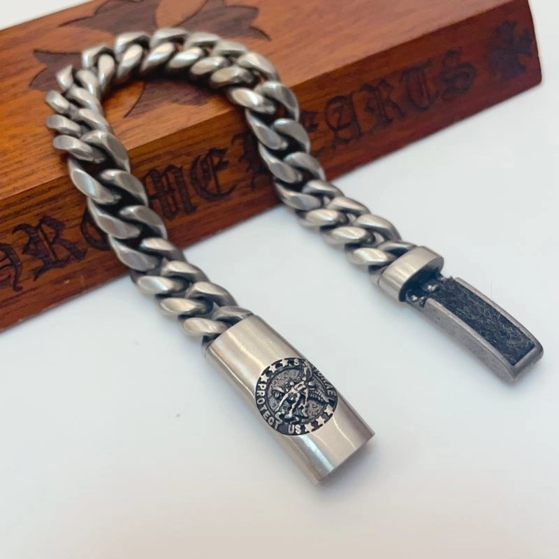 Soft Chrome Hearts Bracelets 240345
