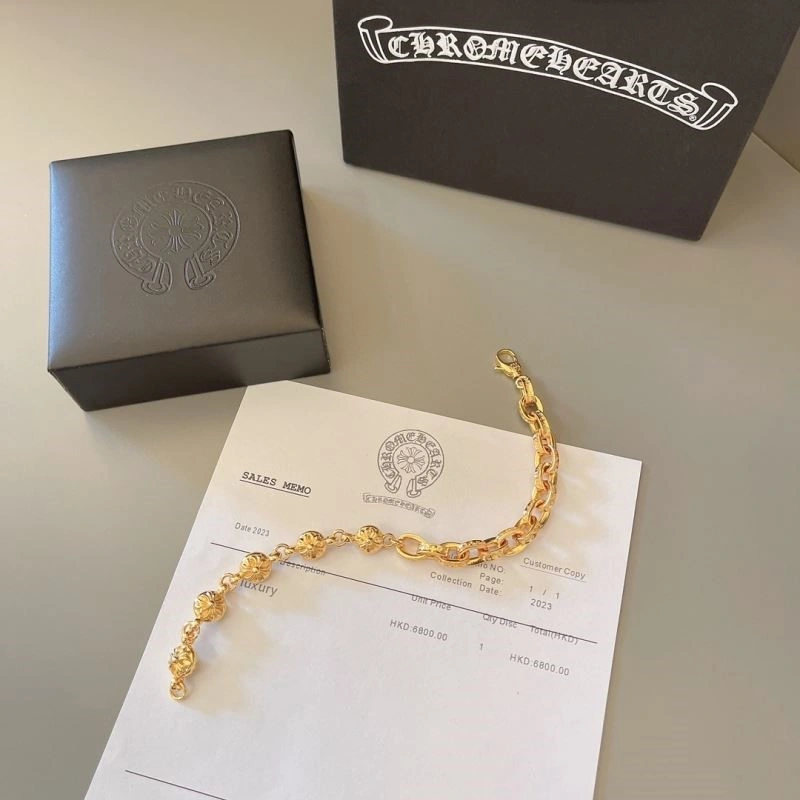 Minimalist Chrome Hearts Bracelets 240303