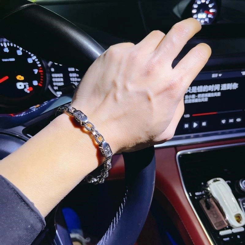 Refined Chrome Hearts Bracelets 239083