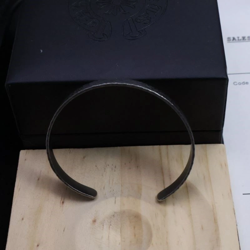 Sleek Chrome Hearts Bracelets 238958
