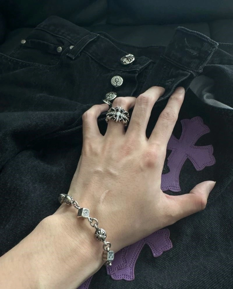 EyeCatching Chrome Hearts Bracelets 238372