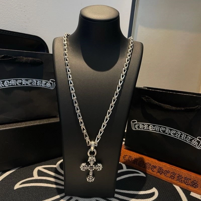 Fashionable Chrome Hearts Bracelets 238378