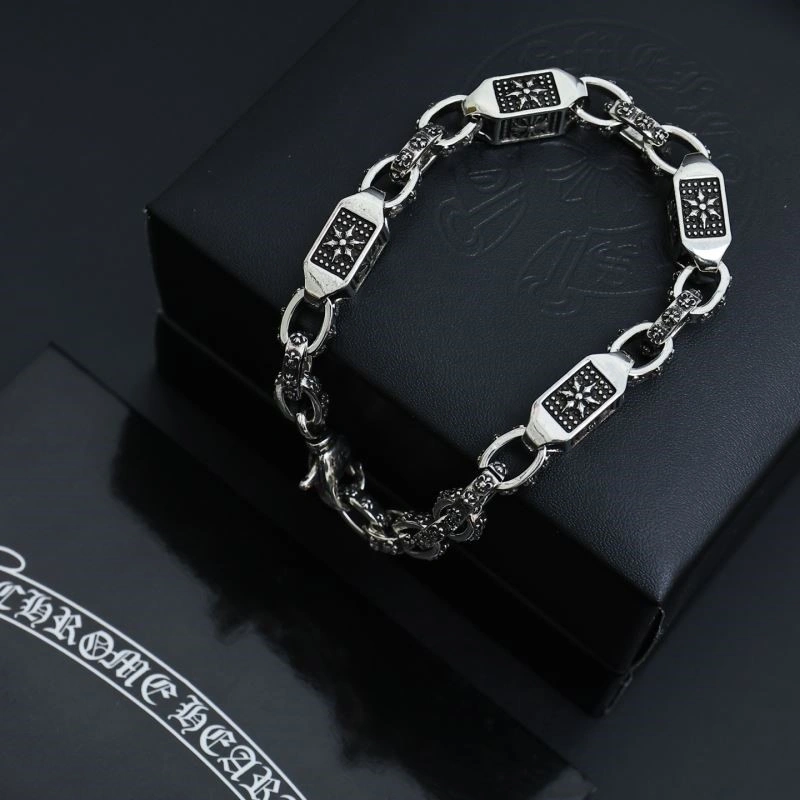 WeatherProof Chrome Hearts Bracelets 238347