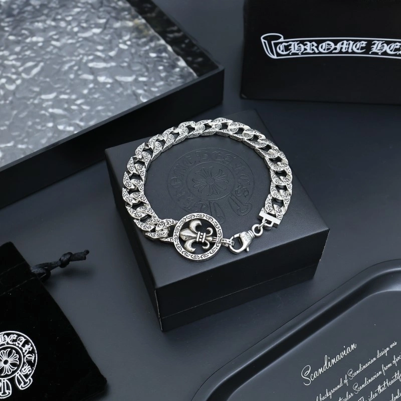 Fashionable Chrome Hearts Bracelets 238202
