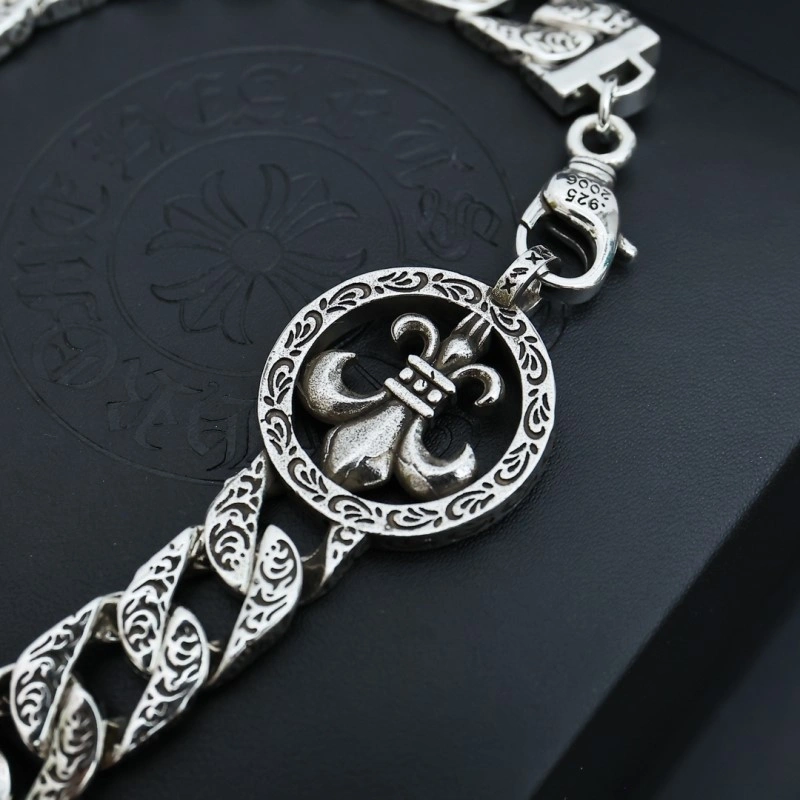 Fashionable Chrome Hearts Bracelets 238202