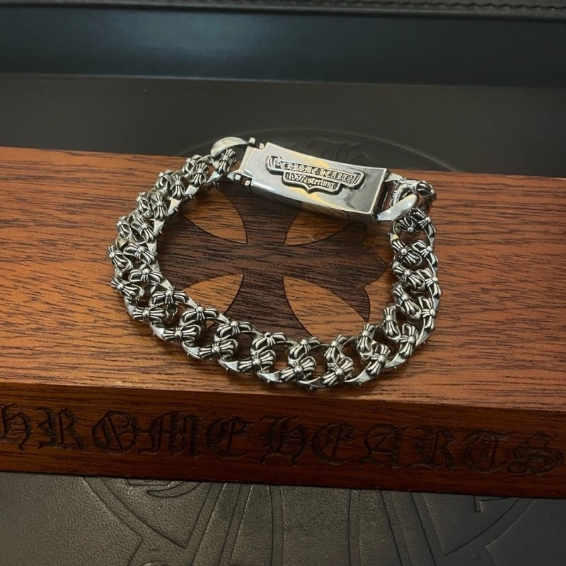 Lightweight Chrome Hearts Bracelets 238111