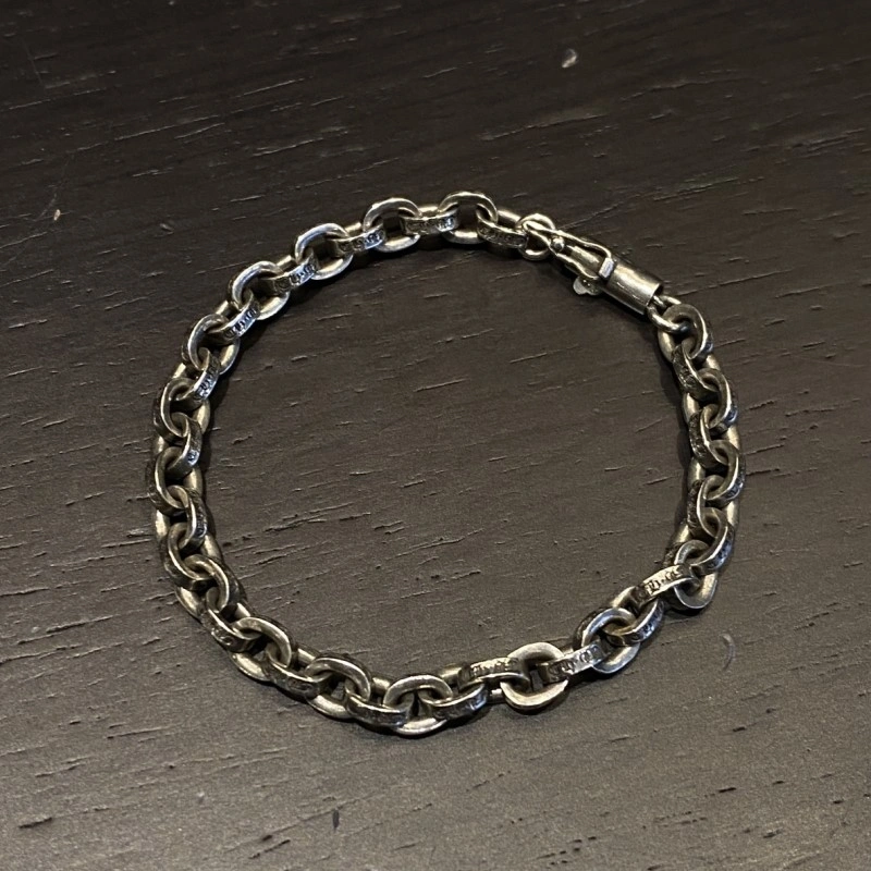WellDesigned Chrome Hearts Bracelets 237400