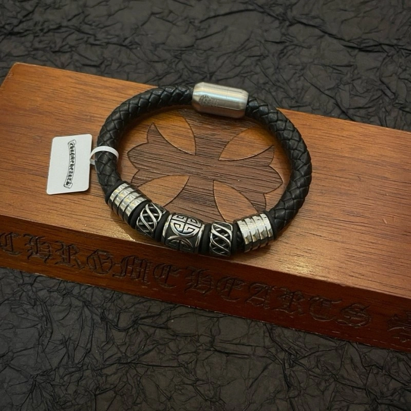 Sleek Chrome Hearts Bracelets 237347