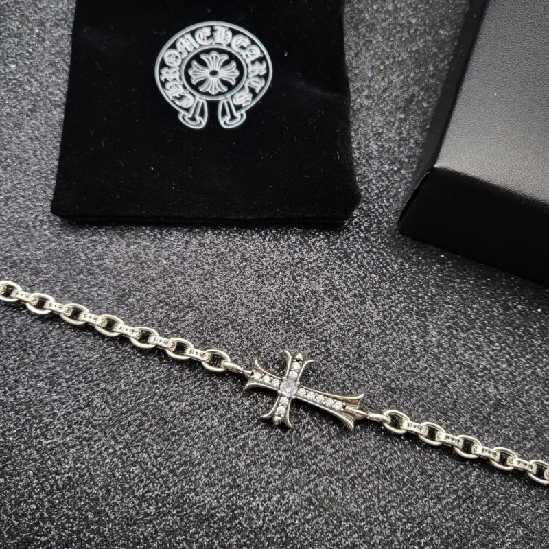 Fashionable Chrome Hearts Bracelets 237358