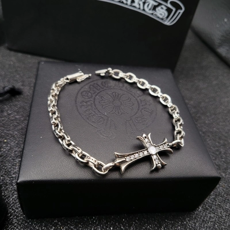 Fashionable Chrome Hearts Bracelets 237358