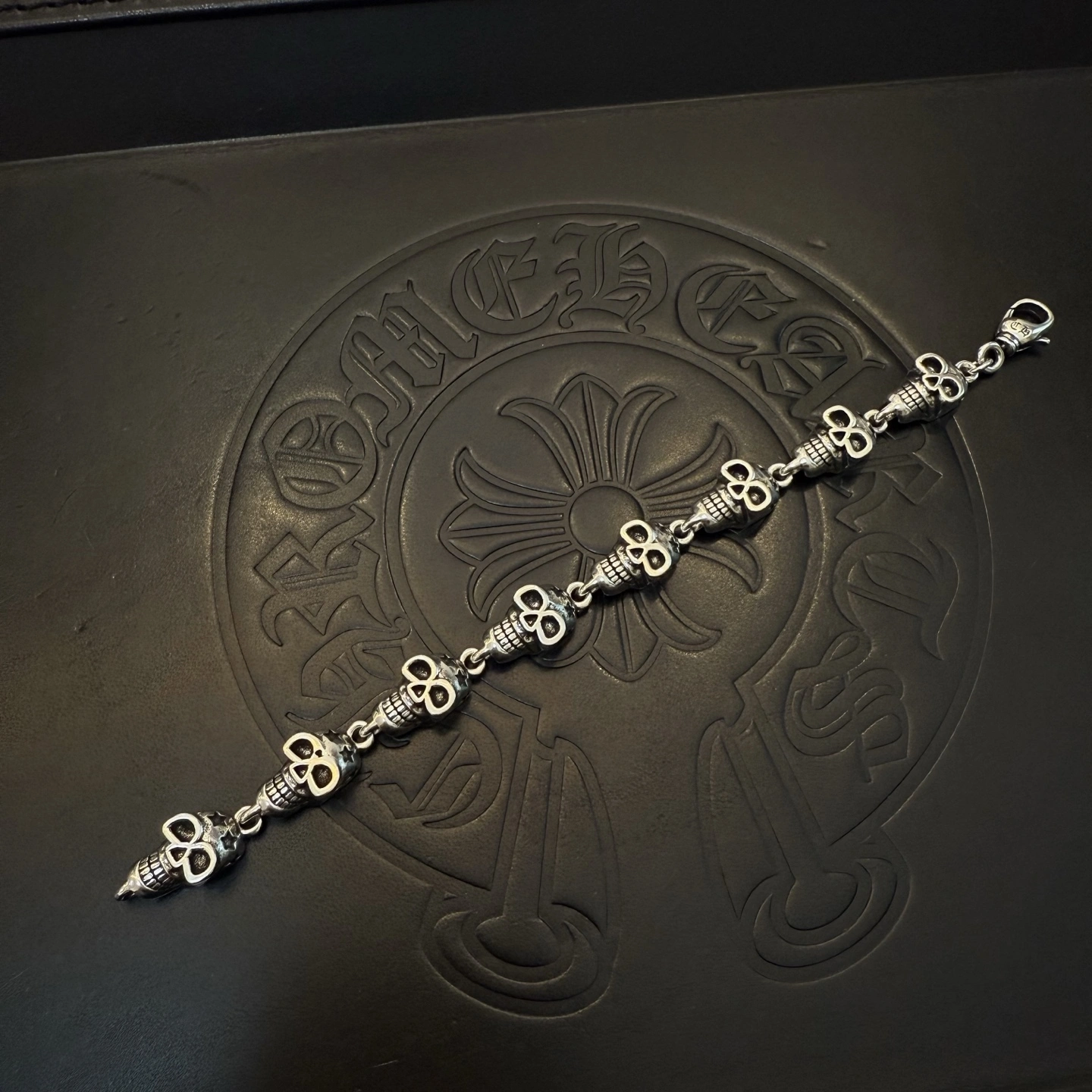 Flexible Chrome Hearts Bracelets 237335